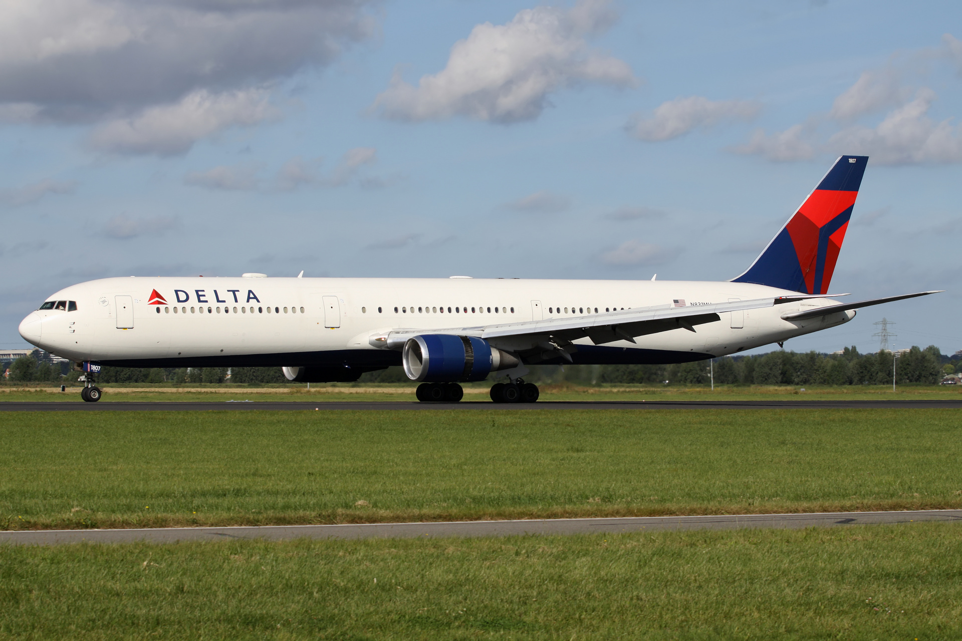 N831MH, Delta Airlines (Samoloty » Spotting na Schiphol » Boeing 767-400)
