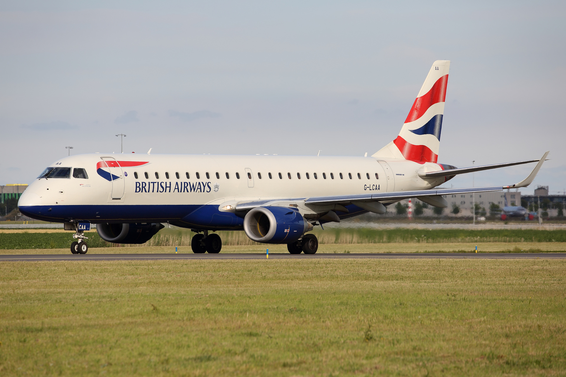 G-LCAA, British Airways (BA CityFlyer) (Aircraft » Schiphol Spotting » Embraer E190)