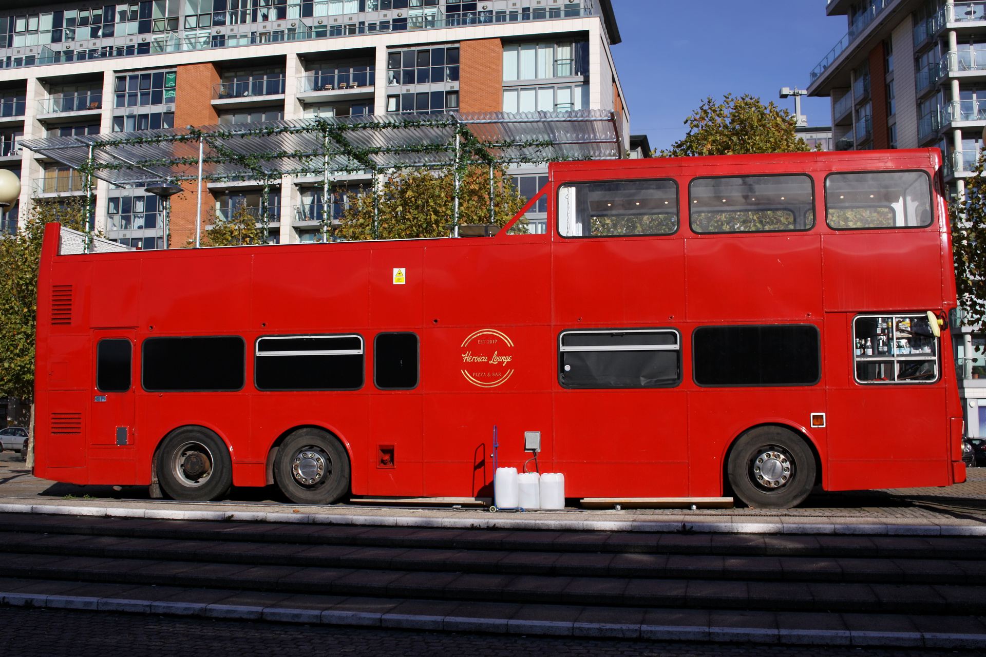 MCW (Super) Metrobus MkII (Heroica Lounge) (Podróże » Londyn » Pojazdy)