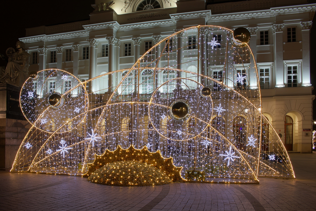 Kopernik (Warszawa » Świąteczna iluminacja)