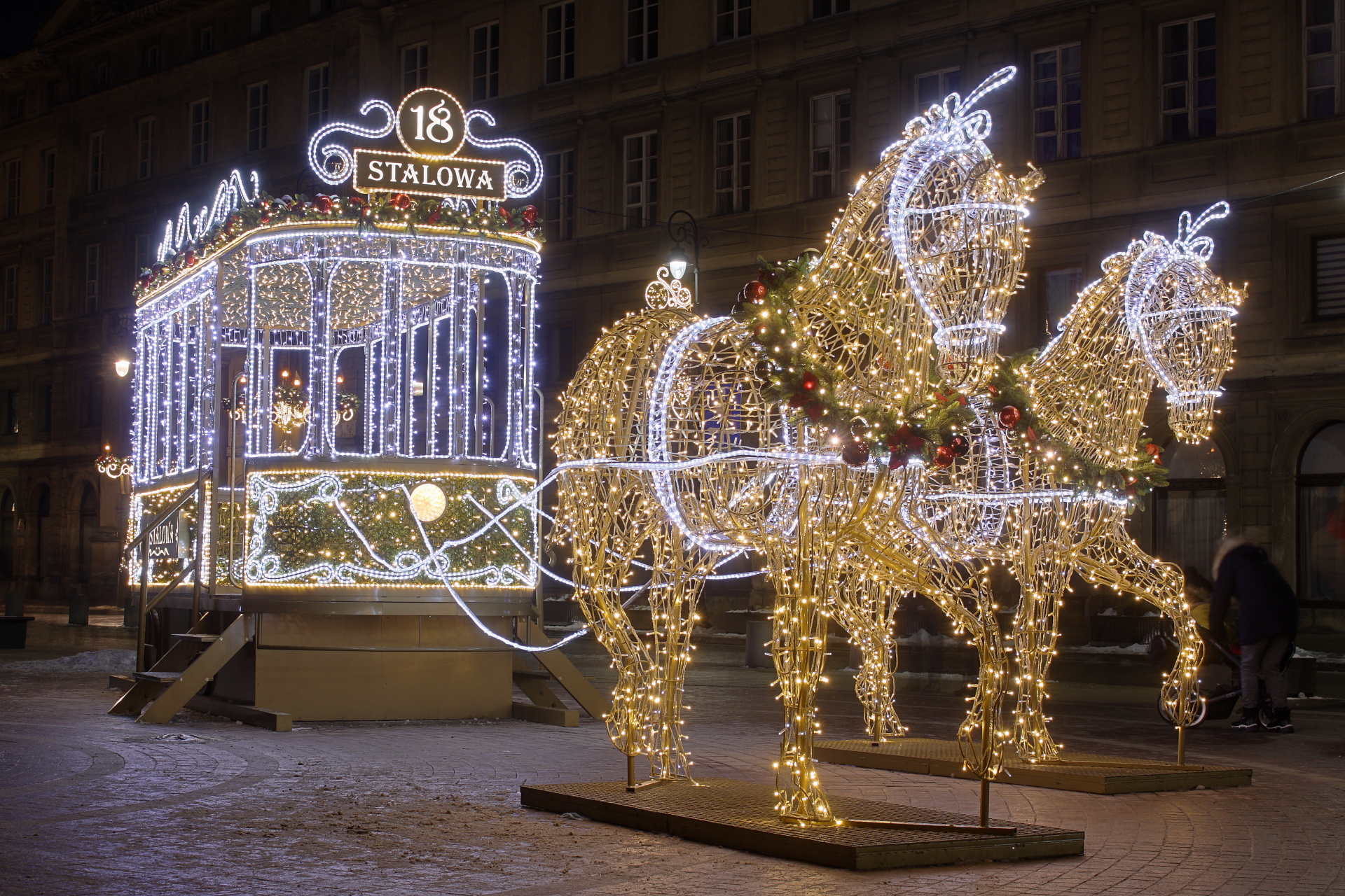 Horse-pulled tram (Warsaw » Christmas Illumination)