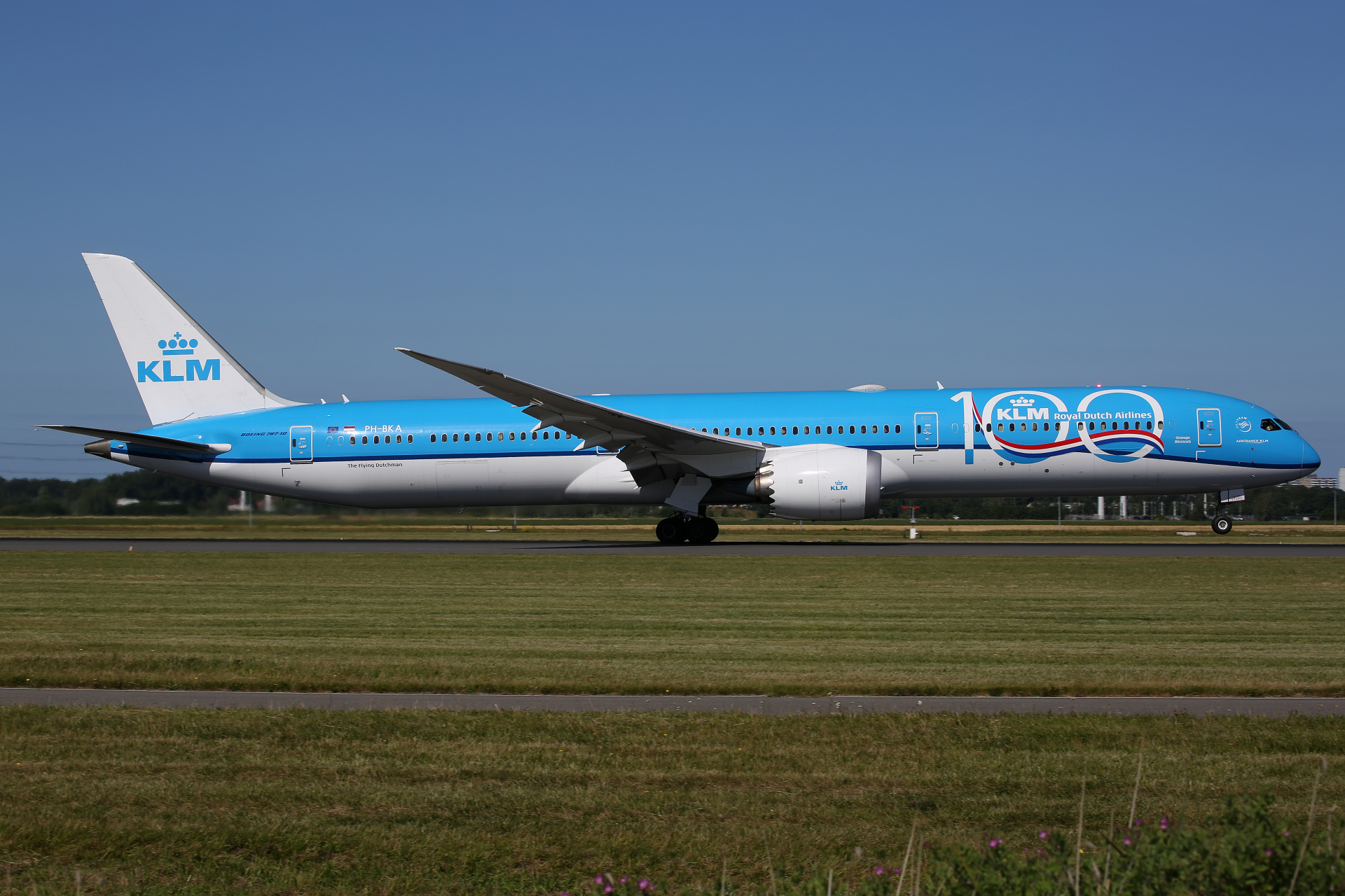PH-BKA, KLM Royal Dutch Airlines (100 years livery) (Aircraft » Schiphol Spotting » Boeing 787-10 Dreamliner)