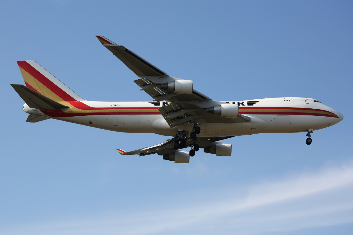 N716CK (Samoloty » Spotting na EPWA » Boeing 747-400F » Kalitta Air)
