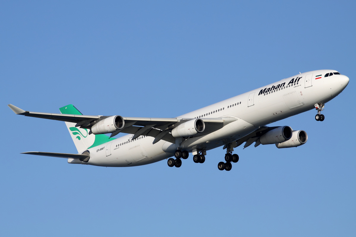 EP-MMT, Mahan Air (Aircraft » Istanbul Atatürk Airport » Airbus A340-300)