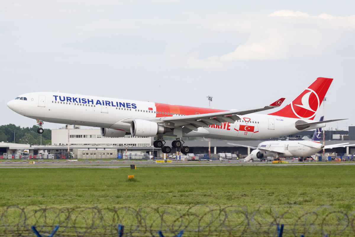 TC-LND (Turkish National Footbal Team livery)