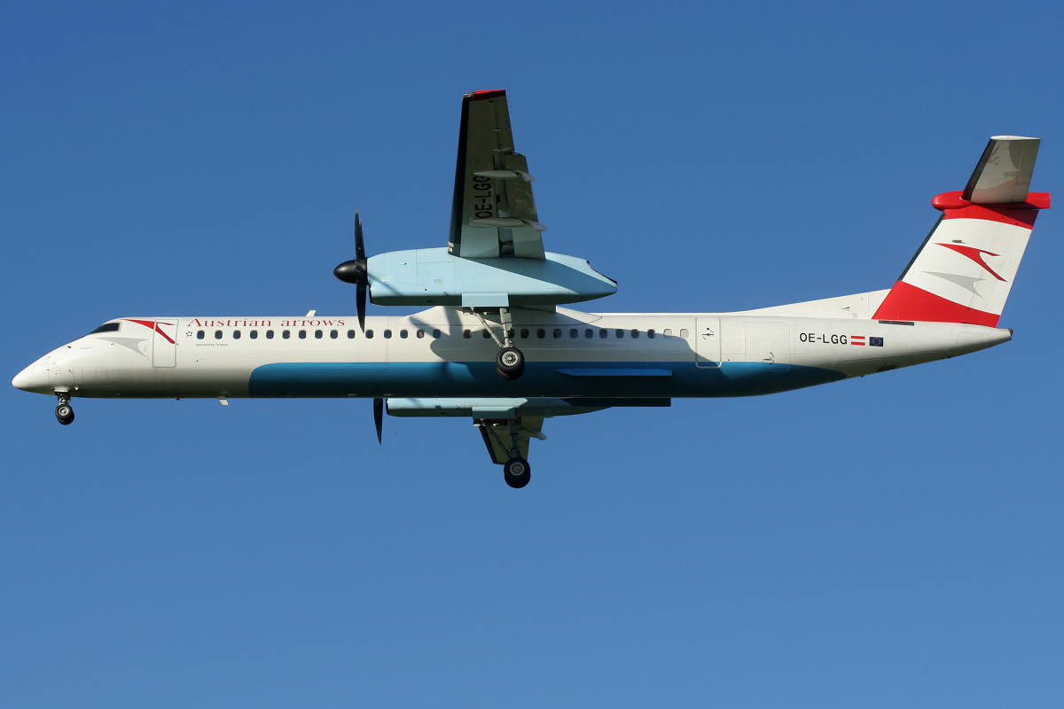 OE-LGG, Austrian arrows (Tyrolean) (Aircraft » EPWA Spotting » De Havilland Canada DHC-8 Dash 8 » Austrian Airlines)