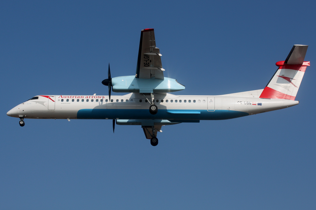 OE-LGN, Austrian arrows (Tyrolean) (Aircraft » EPWA Spotting » De Havilland Canada DHC-8 Dash 8 » Austrian Airlines)