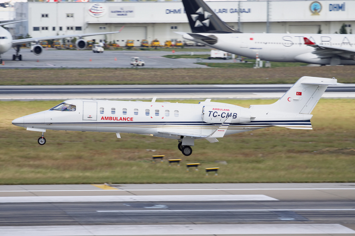 TC-CMB, Redstar Aviation (Aircraft » Istanbul Atatürk Airport » Learjet 45)