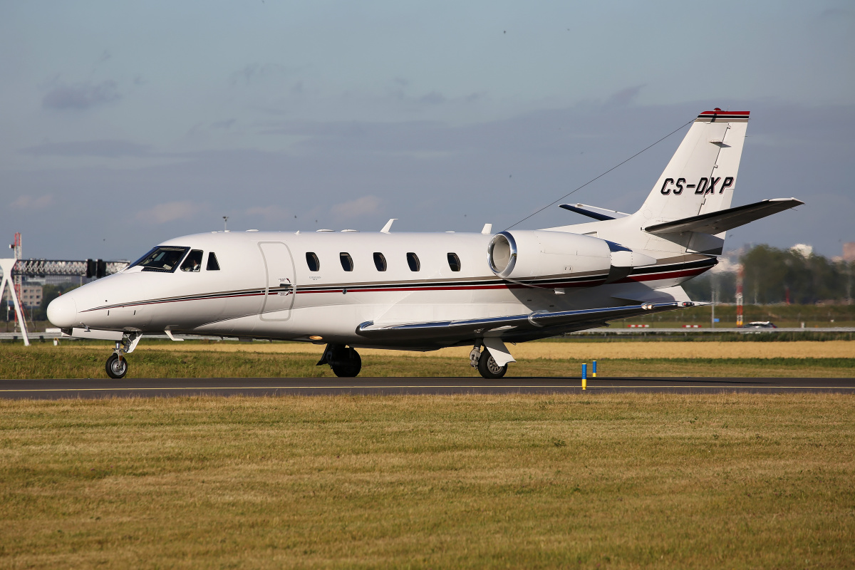 XLS, CS-DXP, NetJets Europe (Samoloty » Spotting na Schiphol » Cessna 560XL Citation Excel)