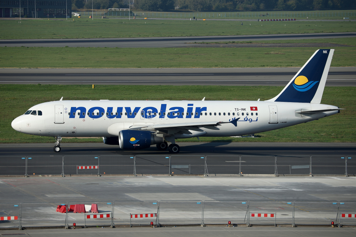 TS-INK (Aircraft » EPWA Spotting » Airbus A320-200 » Nouvelair)