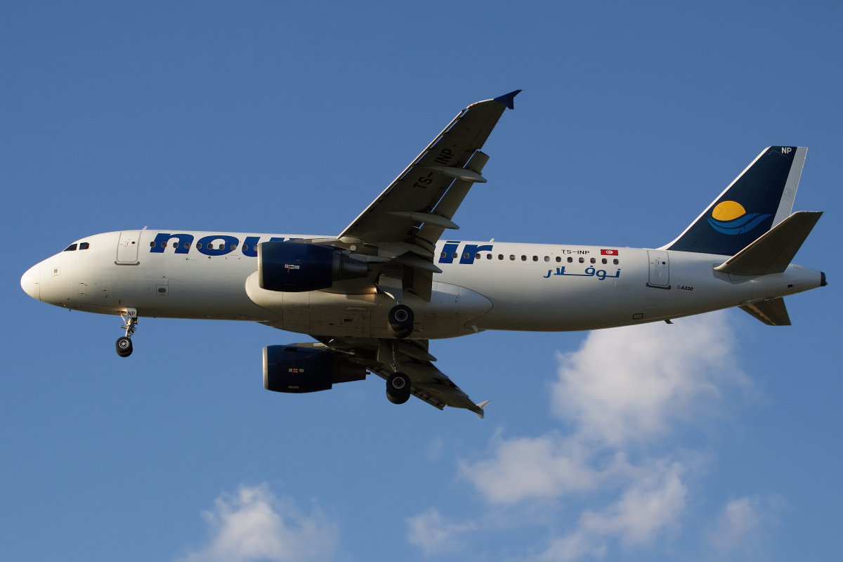 TS-INP (Aircraft » EPWA Spotting » Airbus A320-200 » Nouvelair)