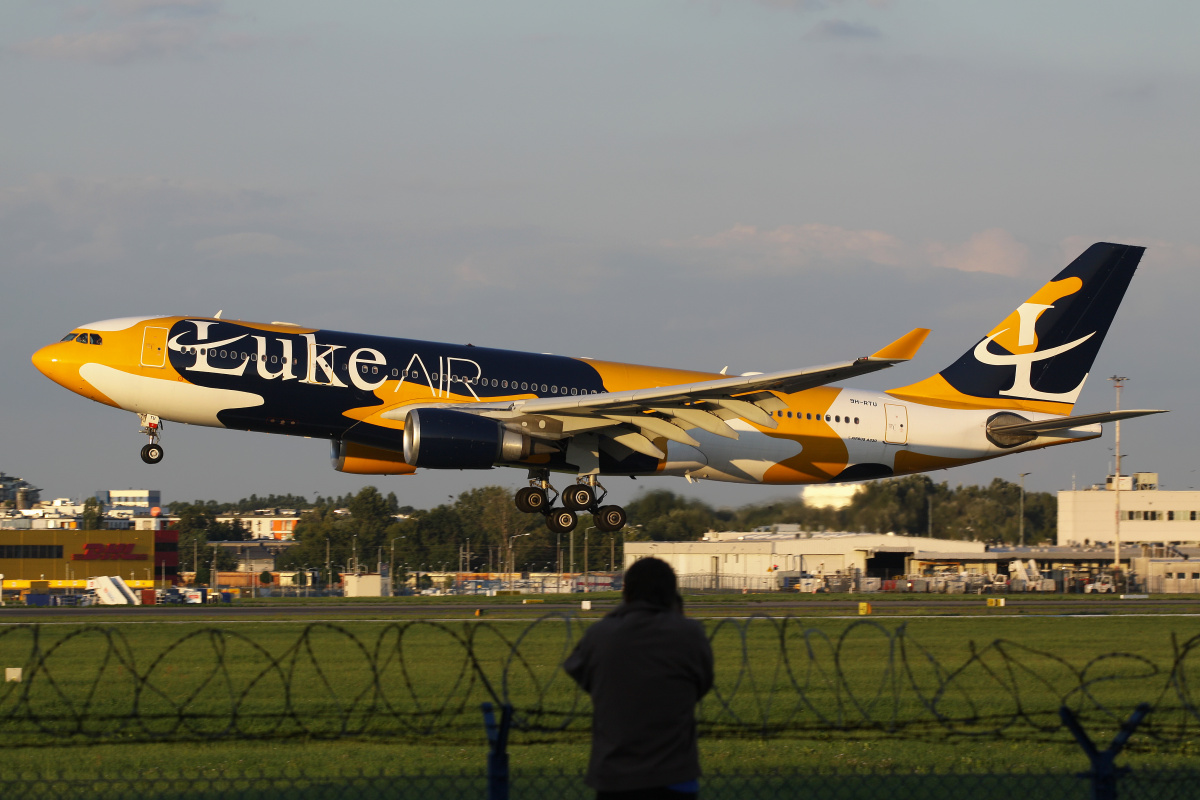 9H-RTU (Aircraft » EPWA Spotting » Airbus A330-200 » Luke Air)