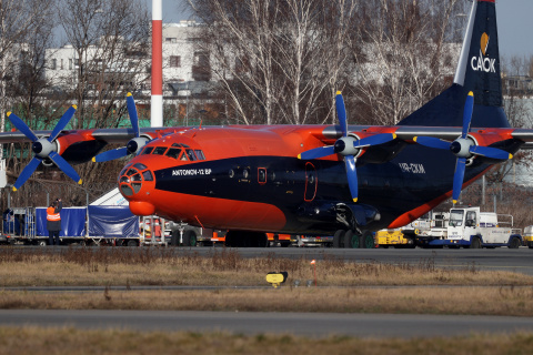 An-12BP, UR-CKM