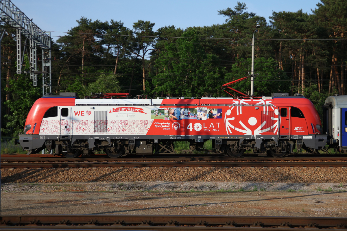 E4DCU EU160-013 ("#GrajmyRazem. Special Olympics Poland - 40 years 1985-2025" wrap)