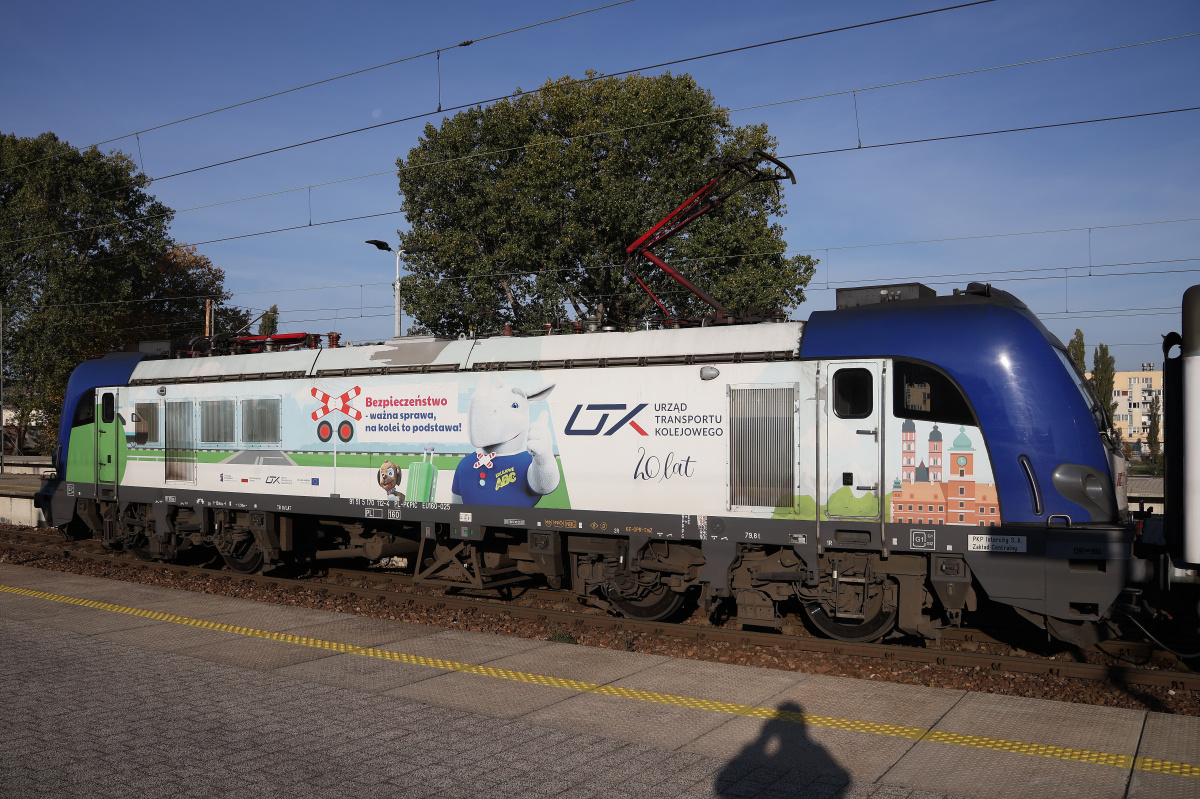 E4DCU EU160-025 (20 years of UTK - Kolejowe ABC livery) (Vehicles » Trains and Locomotives » Newag Griffin)