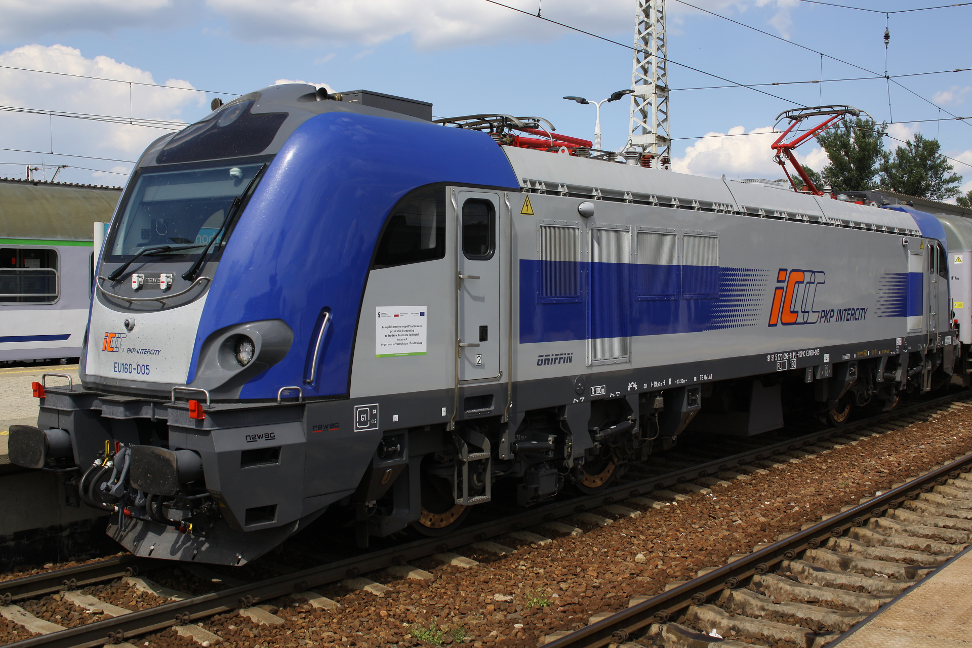 E4DCU EU160-005 (Pojazdy » Pociągi i lokomotywy » Newag Griffin)