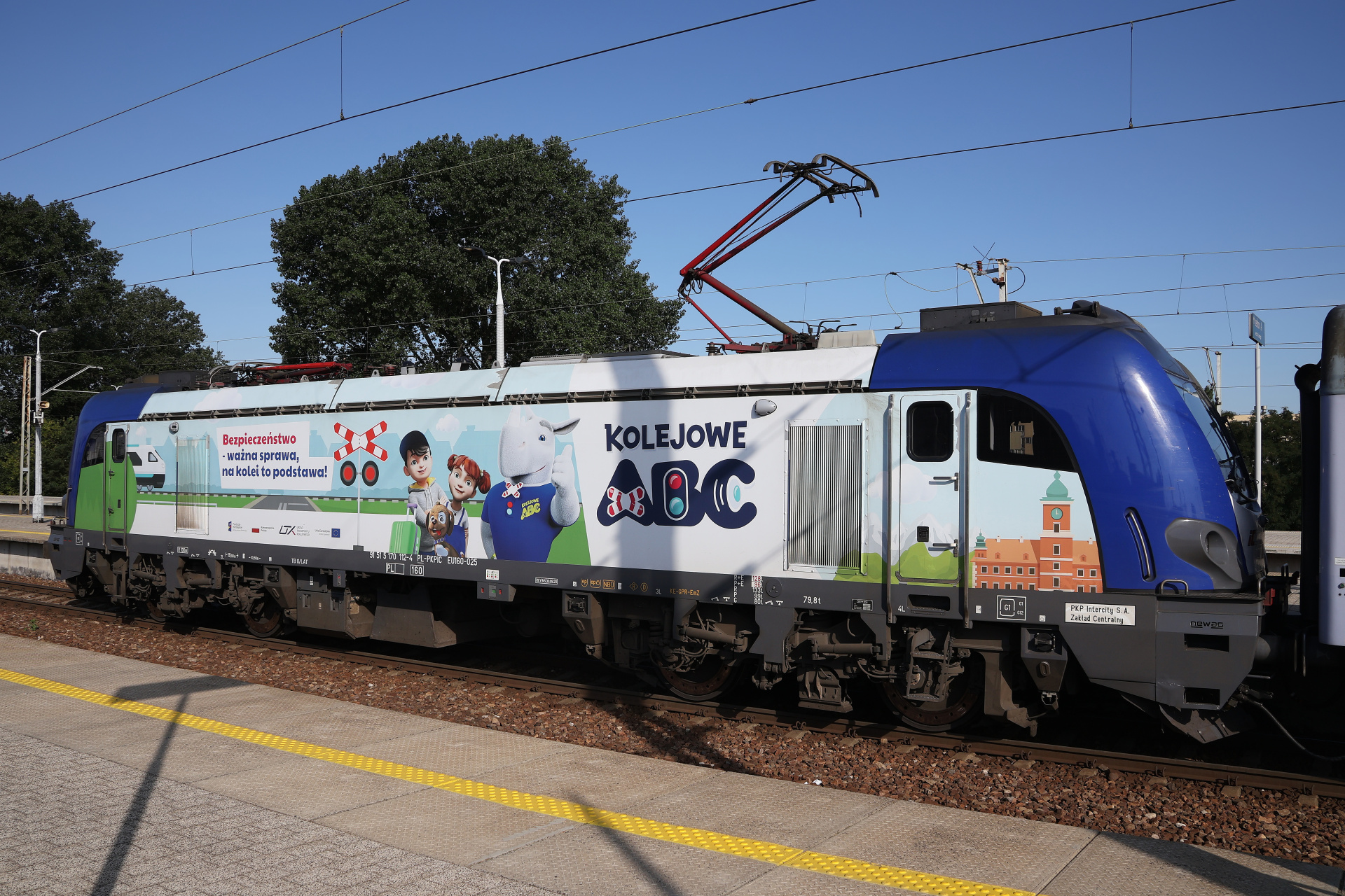 E4DCU EU160-025 (Kolejowe ABC livery) (Vehicles » Trains and Locomotives » Newag Griffin)