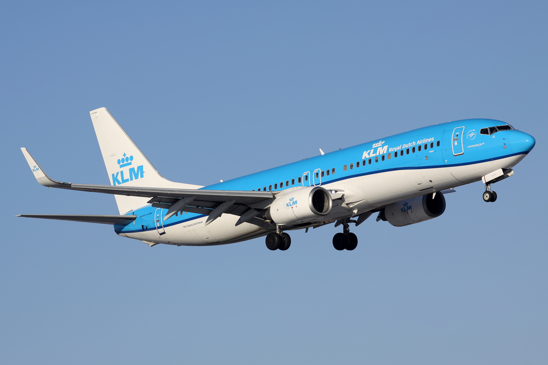PH-BXA (Aircraft » EPWA Spotting » Boeing 737-800 » KLM Royal Dutch Airlines)