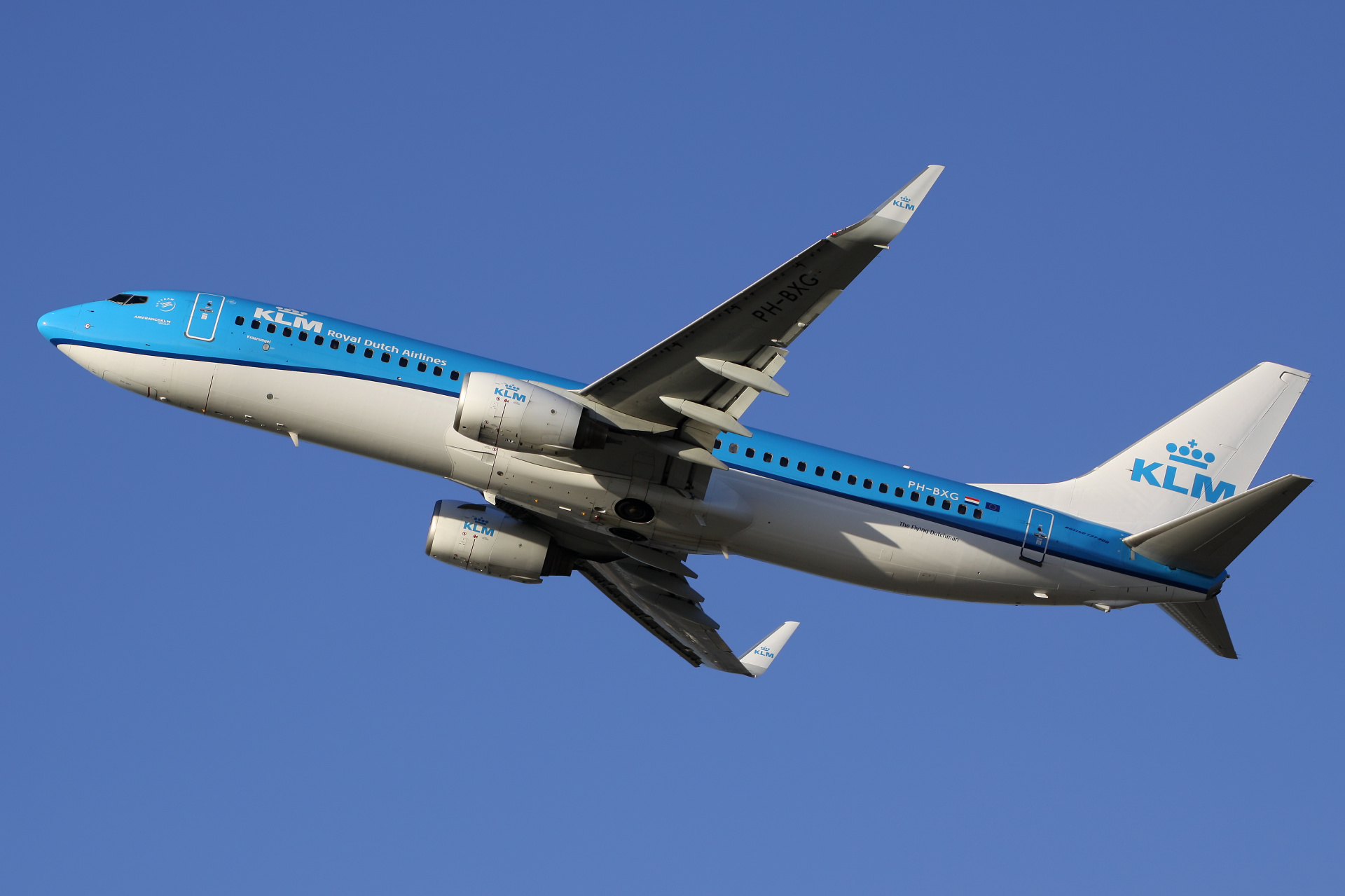 PH-BXG (nowe malowanie) (Samoloty » Spotting na EPWA » Boeing 737-800 » KLM Royal Dutch Airlines)