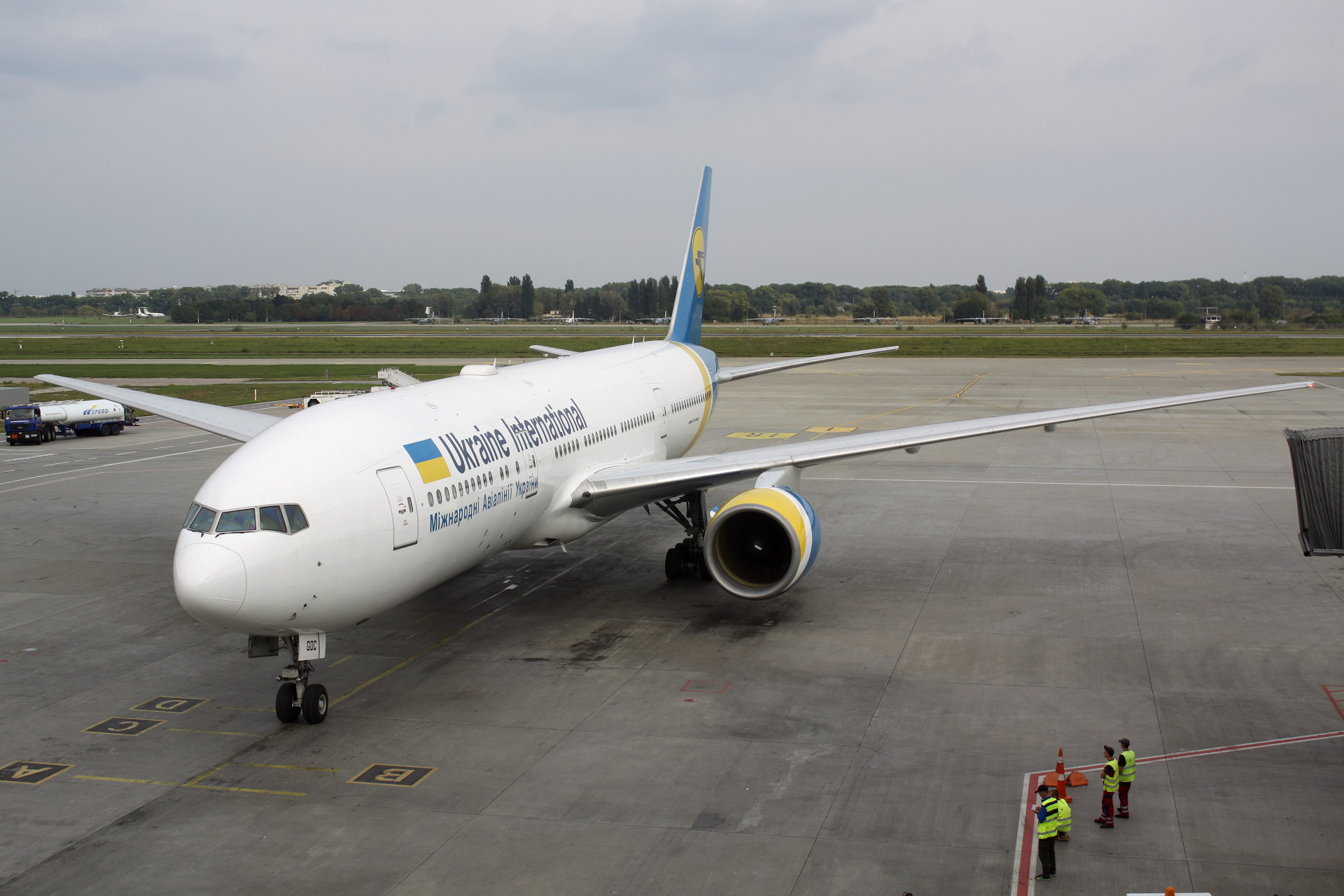 UR-GOC, Ukraine International Airlines (Aircraft » Kyiv Borispil » Boeing 777-200ER)