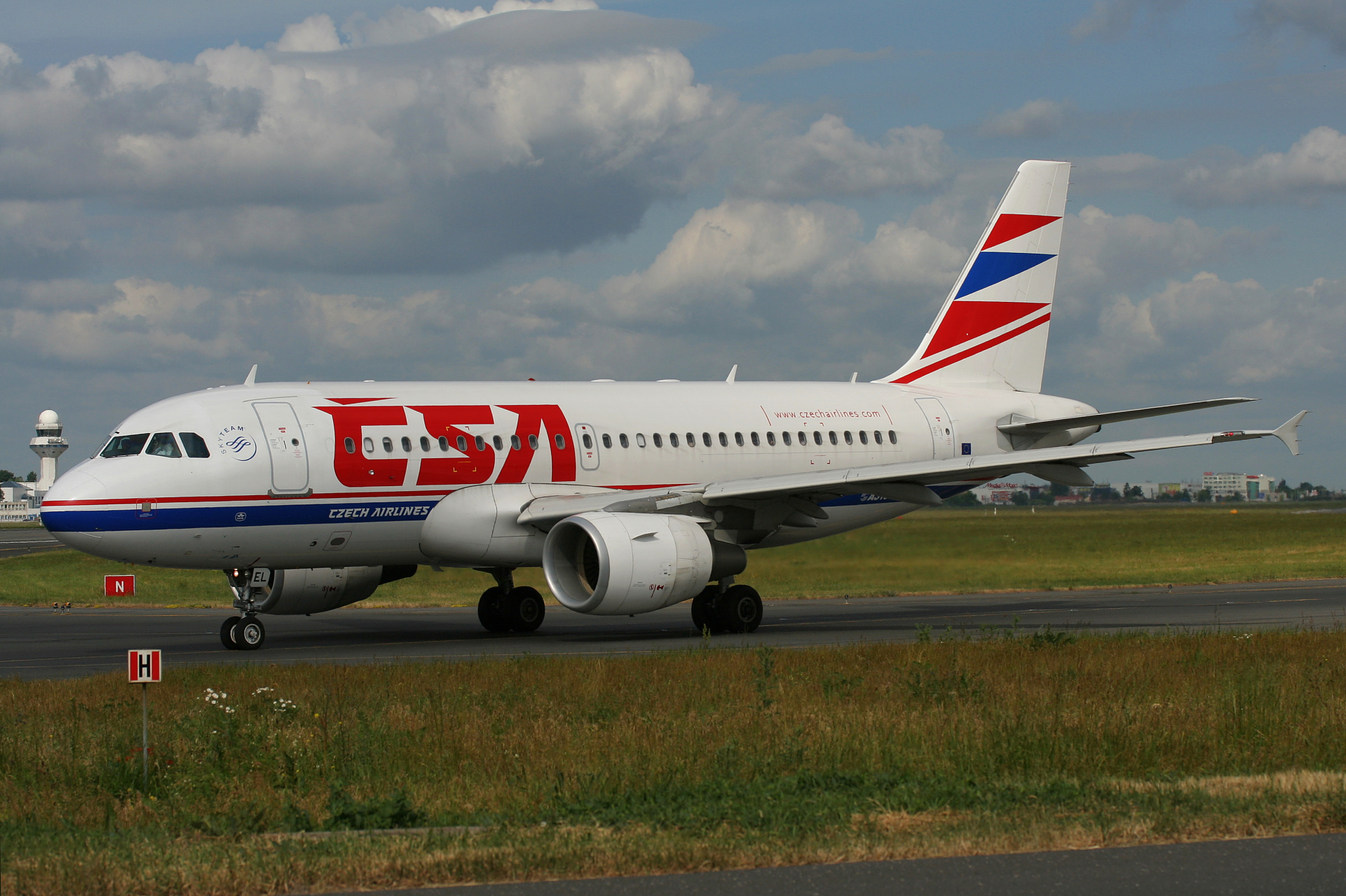 OK-MEL, CSA Czech Airlines (Aircraft » EPWA Spotting » Airbus A319-100 » CSA Czech Airlines)