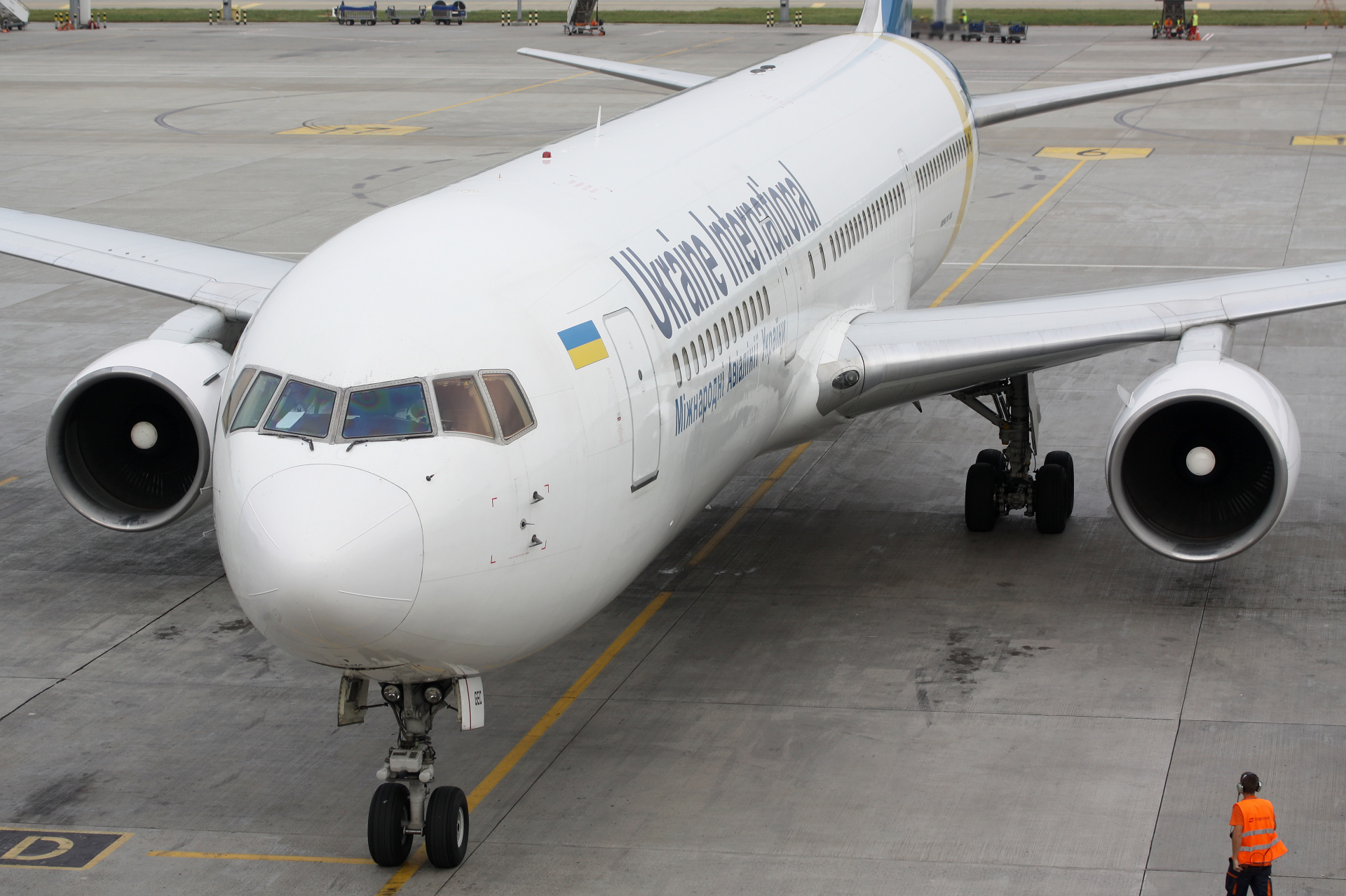UR-GEC, Ukraine International Airlines (Aircraft » Kyiv Borispil » Boeing 767-300ER)