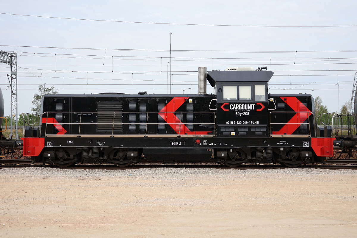 6Dg-208 (Vehicles » Trains and Locomotives » Newag 6Dg)