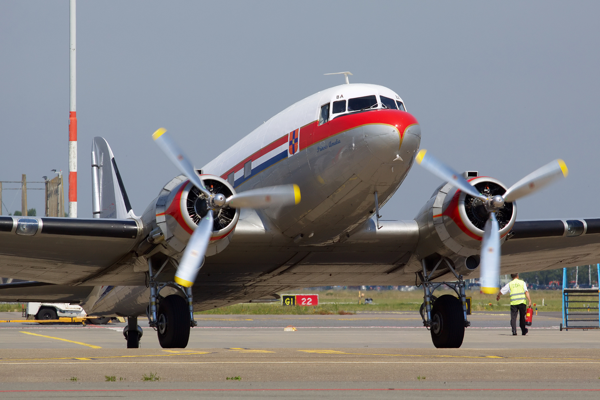 DC-3C, PH-PBA, DDA Classic Airlines (Samoloty » Spotting na Schiphol » Douglas DC-3)