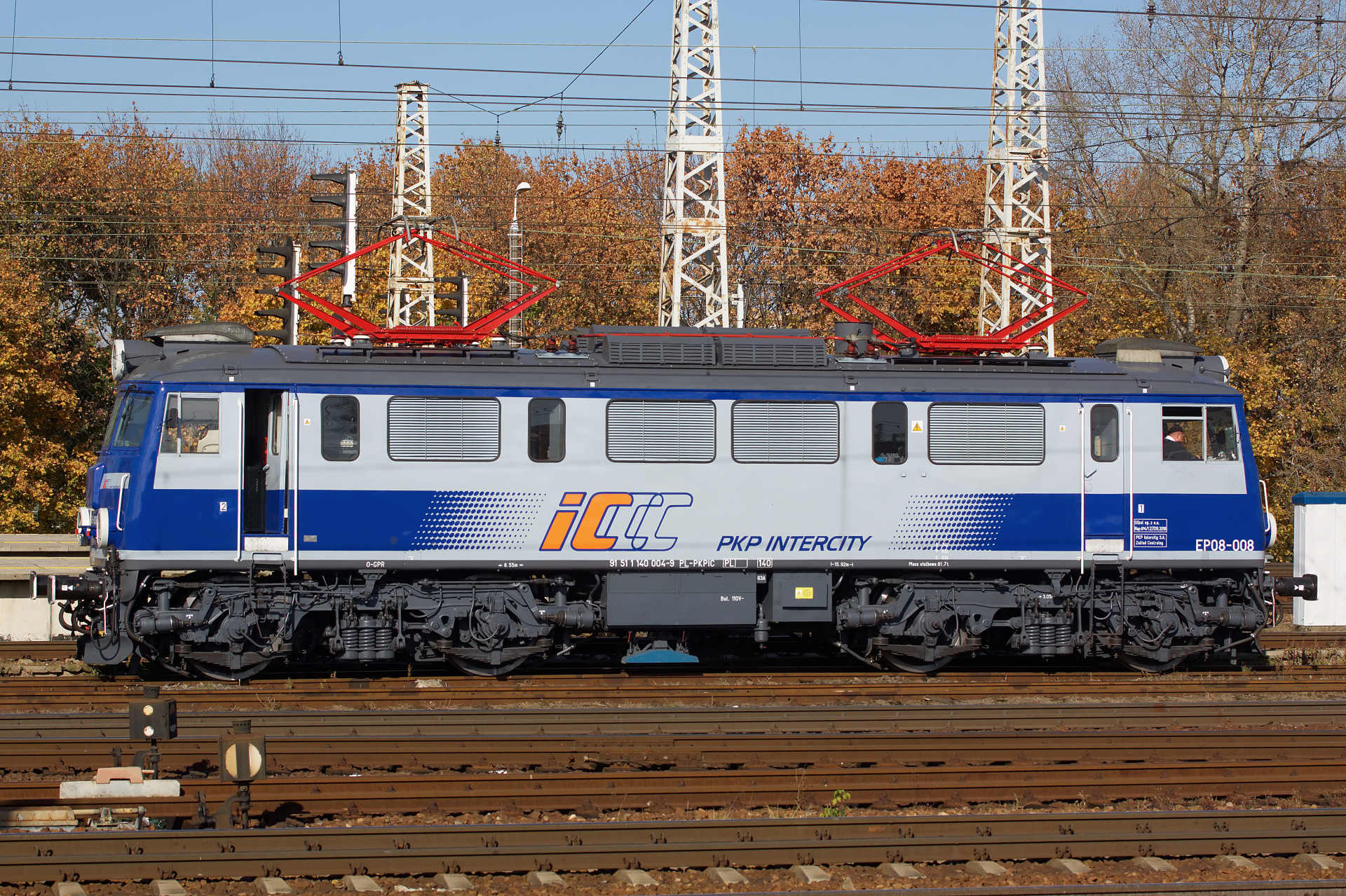 EP08-008 (Pojazdy » Pociągi i lokomotywy » Pafawag 102E)