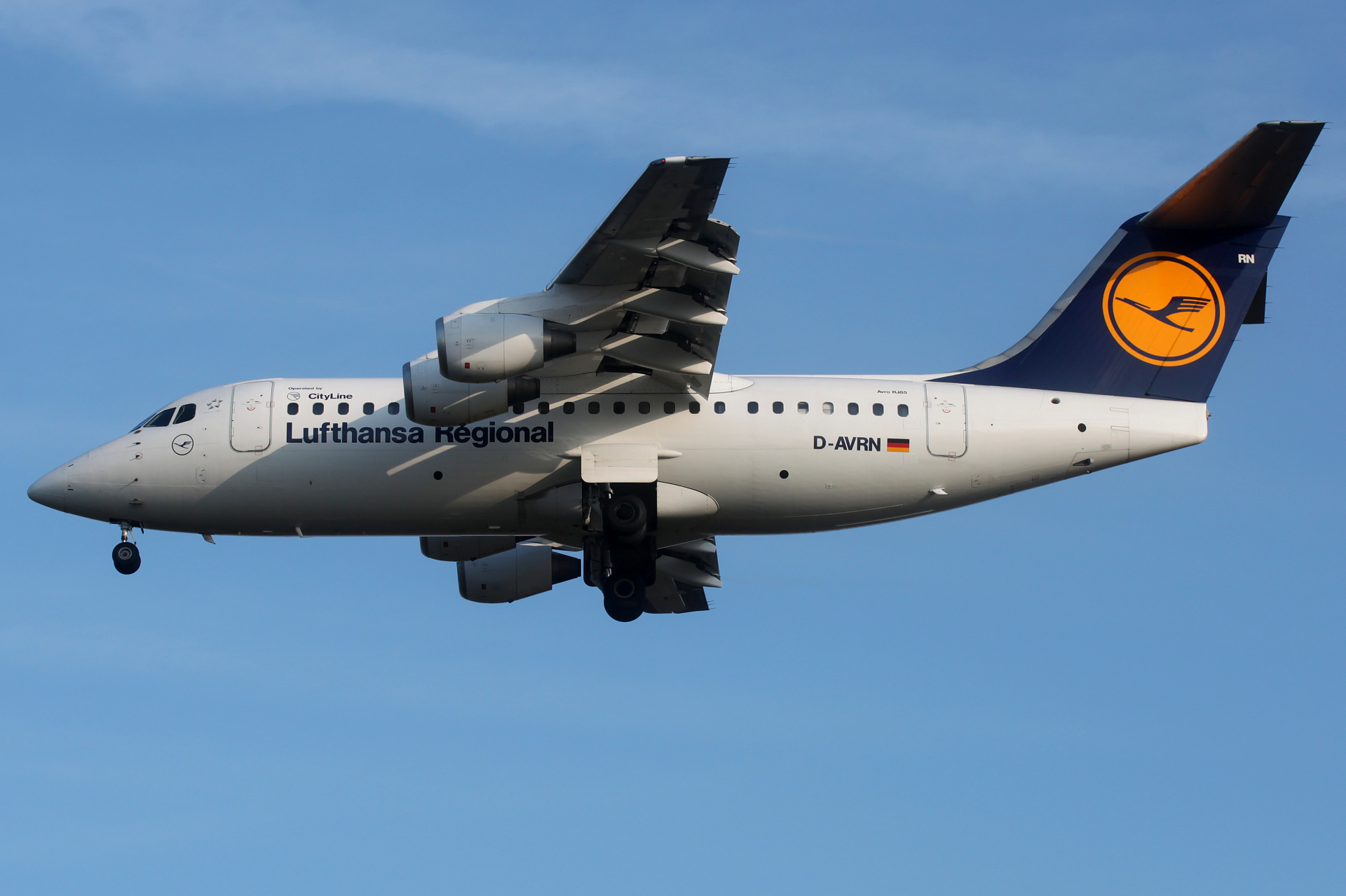 D-AVRN (CityLine) (Aircraft » EPWA Spotting » BAe 146 and revisions » Avro RJ85 » Lufthansa Regional)