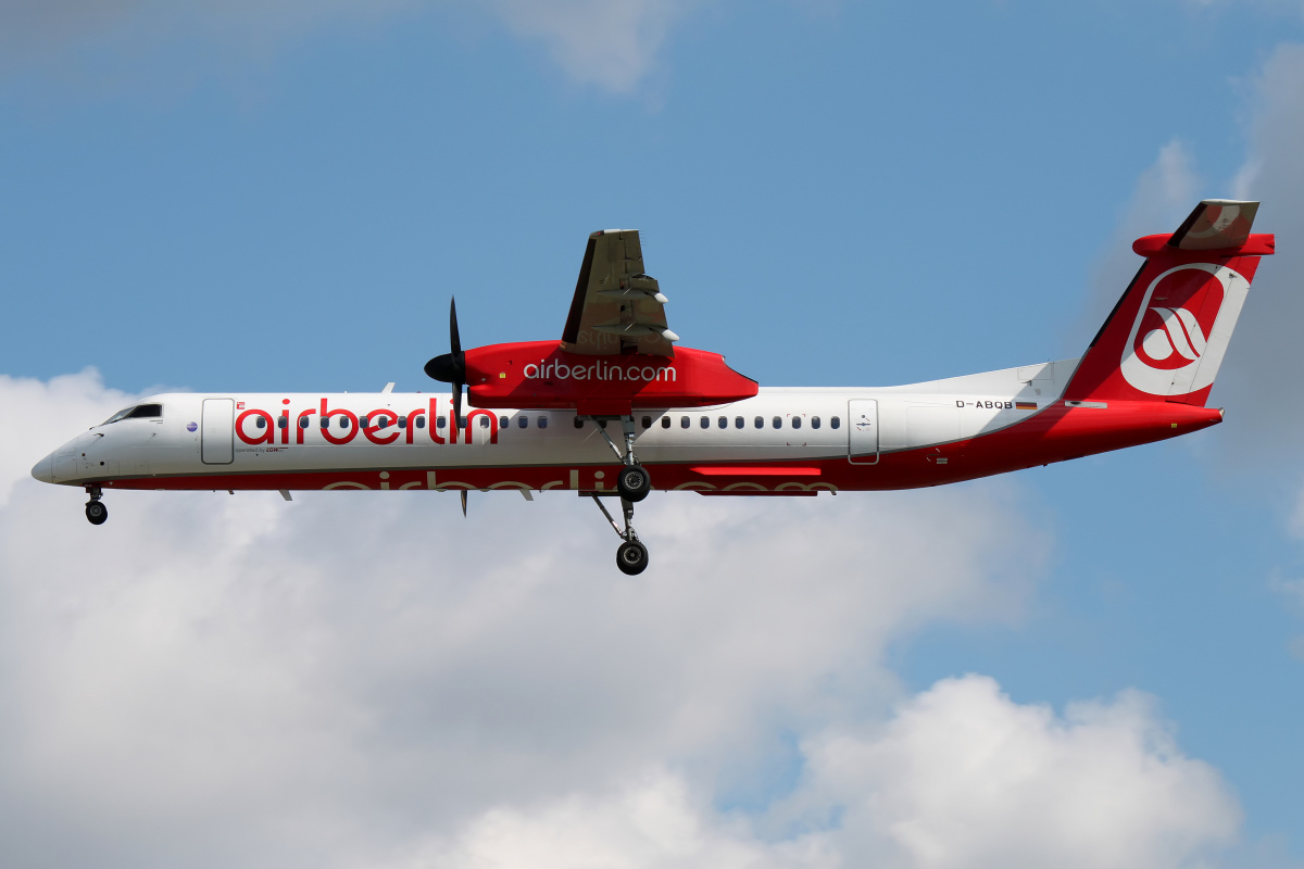 D-ABQB, AirBerlin (Aircraft » EPWA Spotting » De Havilland Canada DHC-8 Dash 8 » AirBerlin)