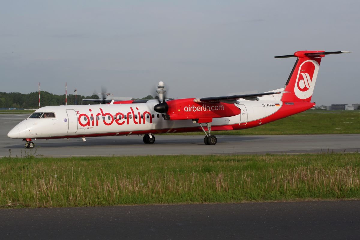 D-ABQG, AirBerlin (Samoloty » Spotting na EPWA » De Havilland Canada DHC-8 Dash 8 » AirBerlin)