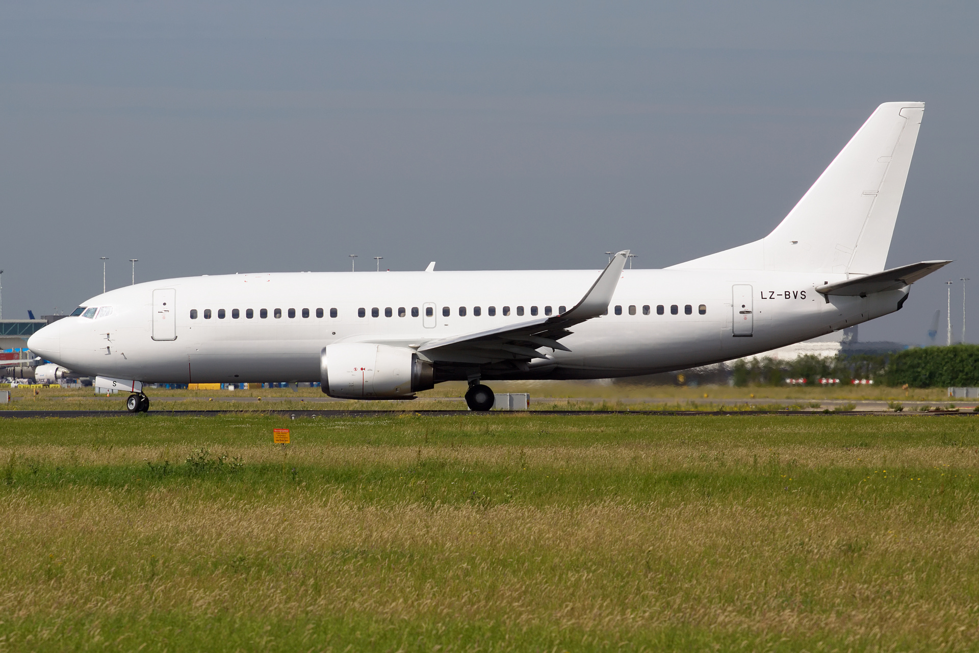LZ-BVS, Bul Air (Samoloty » Spotting na Schiphol » Boeing 737-300)