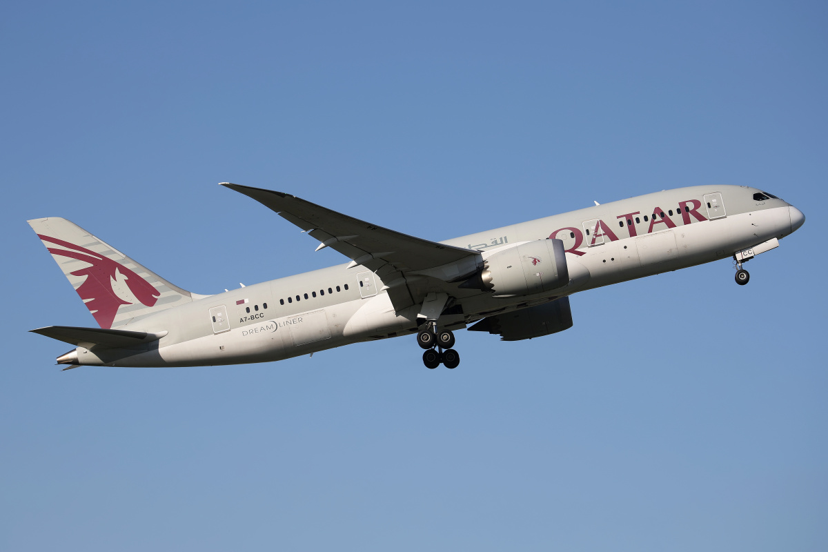 A7-BCC (Aircraft » EPWA Spotting » Boeing 787-8 Dreamliner » Qatar Airways)