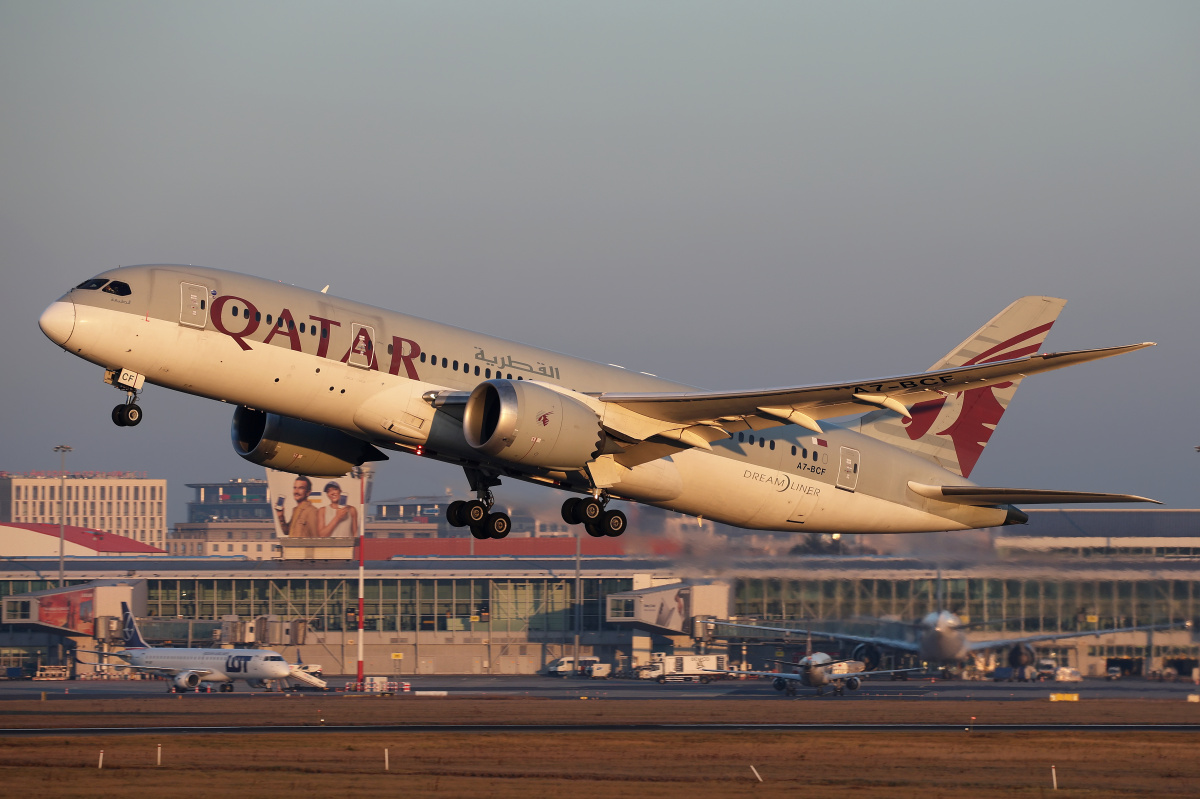 A7-BCF (Aircraft » EPWA Spotting » Boeing 787-8 Dreamliner » Qatar Airways)