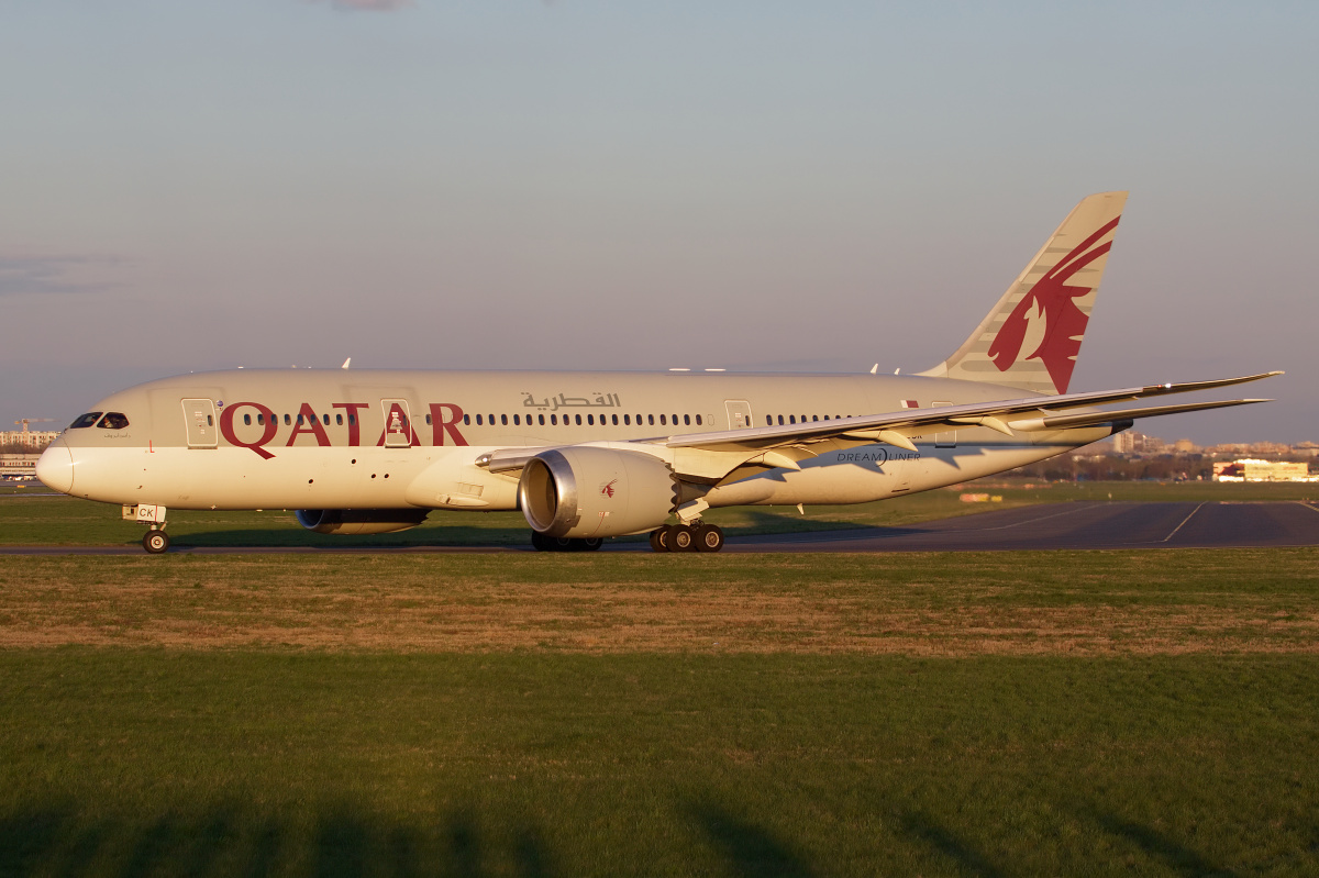 A7-BCK (Aircraft » EPWA Spotting » Boeing 787-8 Dreamliner » Qatar Airways)