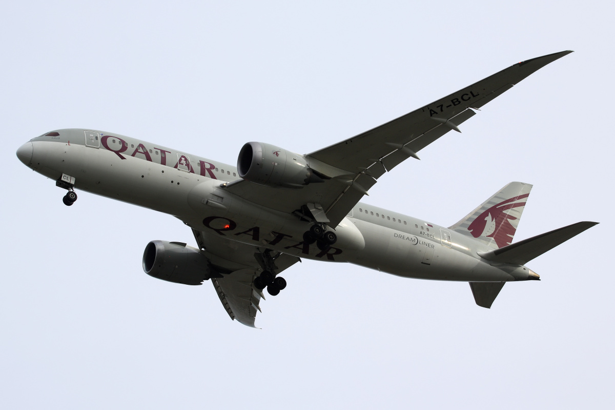 A7-BCL (Aircraft » EPWA Spotting » Boeing 787-8 Dreamliner » Qatar Airways)