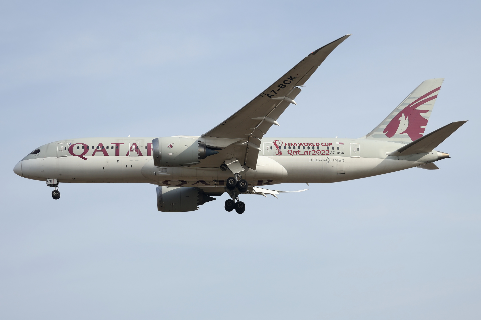 A7-BCK (FIFA World Cup Qatar 2022 livery) (Aircraft » EPWA Spotting » Boeing 787-8 Dreamliner » Qatar Airways)