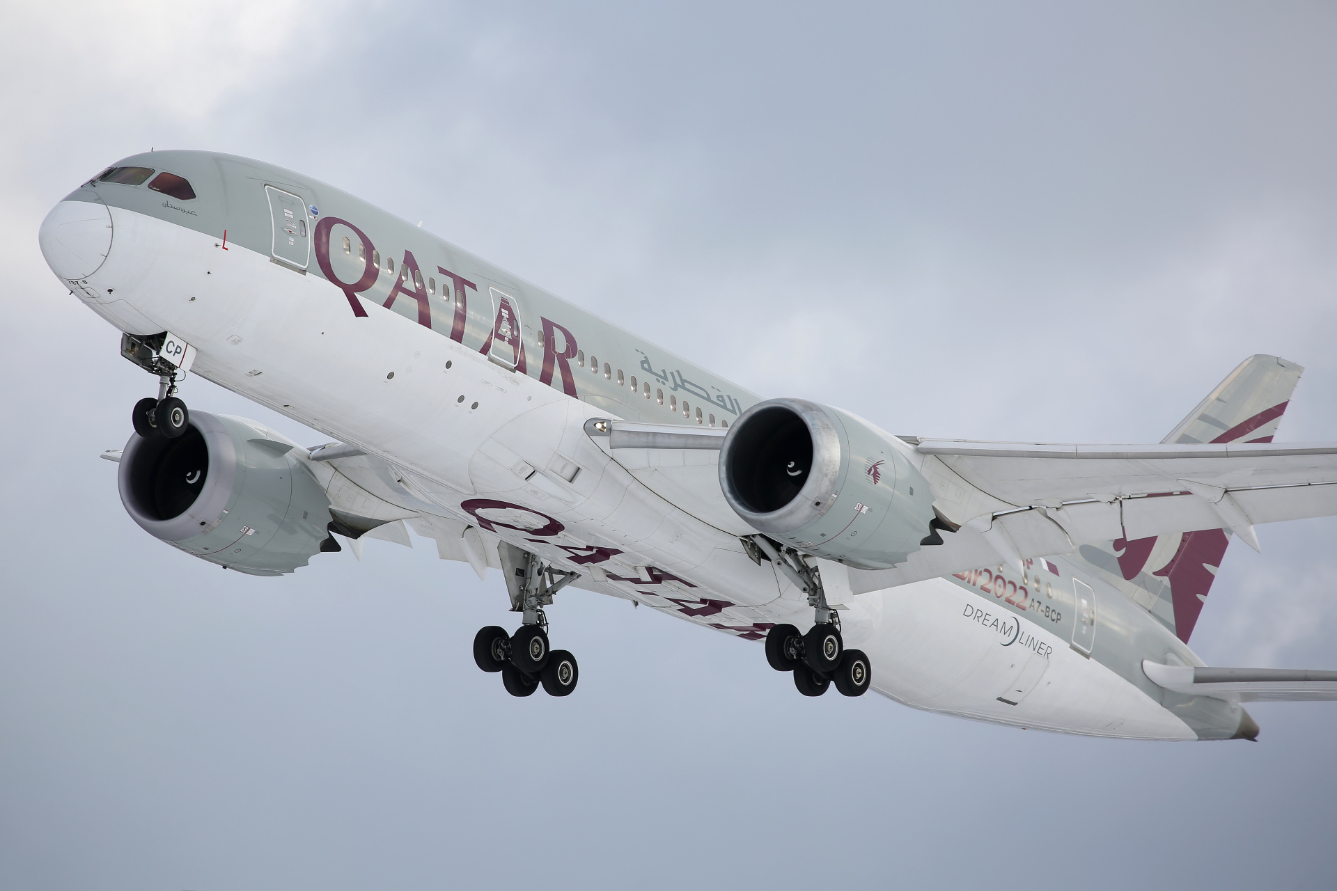 A7-BCP (malowanie FIFA World Cup Qatar 2022) (Samoloty » Spotting na EPWA » Boeing 787-8 Dreamliner » Qatar Airways)