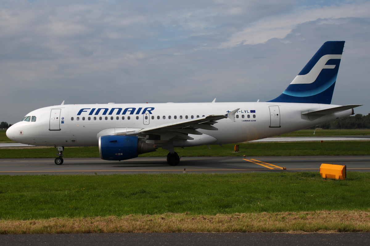 OH-LVL (Aircraft » EPWA Spotting » Airbus A319-100 » Finnair)