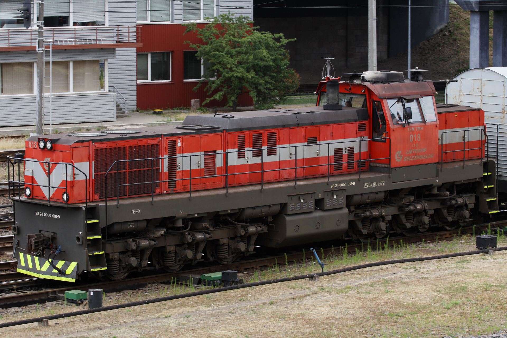 БМЗ (BMZ) ТЭМ ТМХ (TEM TMH) 018 (Travels » Vilnius » Vehicles » Trains and Locomotives)