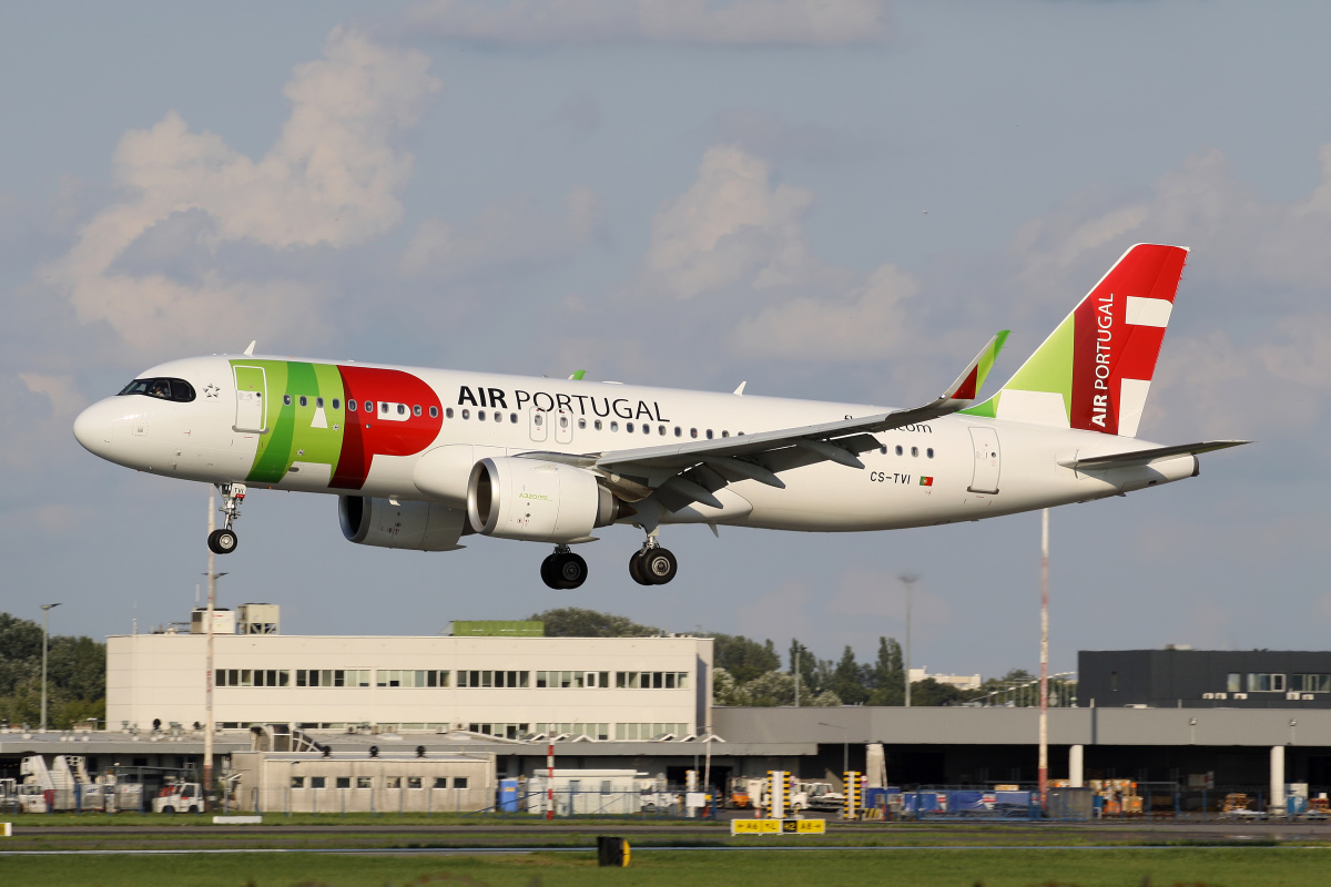 CS-TVI (Samoloty » Spotting na EPWA » Airbus A320neo » TAP Air Portugal)