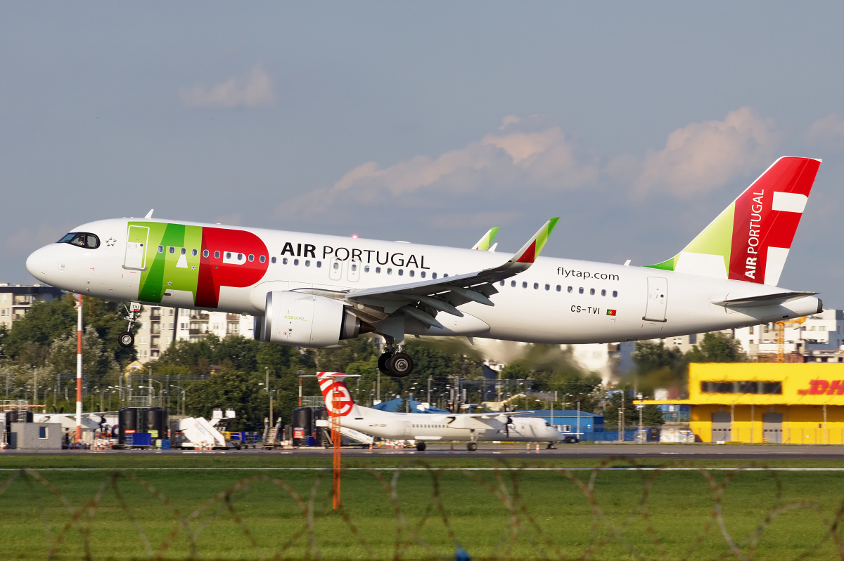 CS-TVI (Samoloty » Spotting na EPWA » Airbus A320neo » TAP Air Portugal)