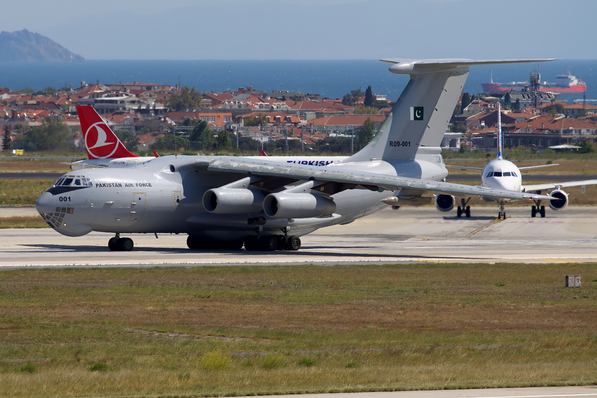 Ilyushin Il-78MP, R09-001, Pakistan Air Force (Aircraft » Istanbul Atatürk Airport » various)