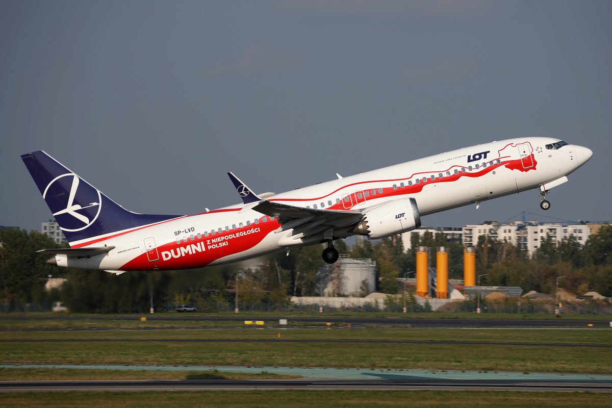 SP-LVD ("Proud of Poland's Independence" livery) (Aircraft » EPWA Spotting » Boeing 737-8 MAX » LOT Polish Airlines)