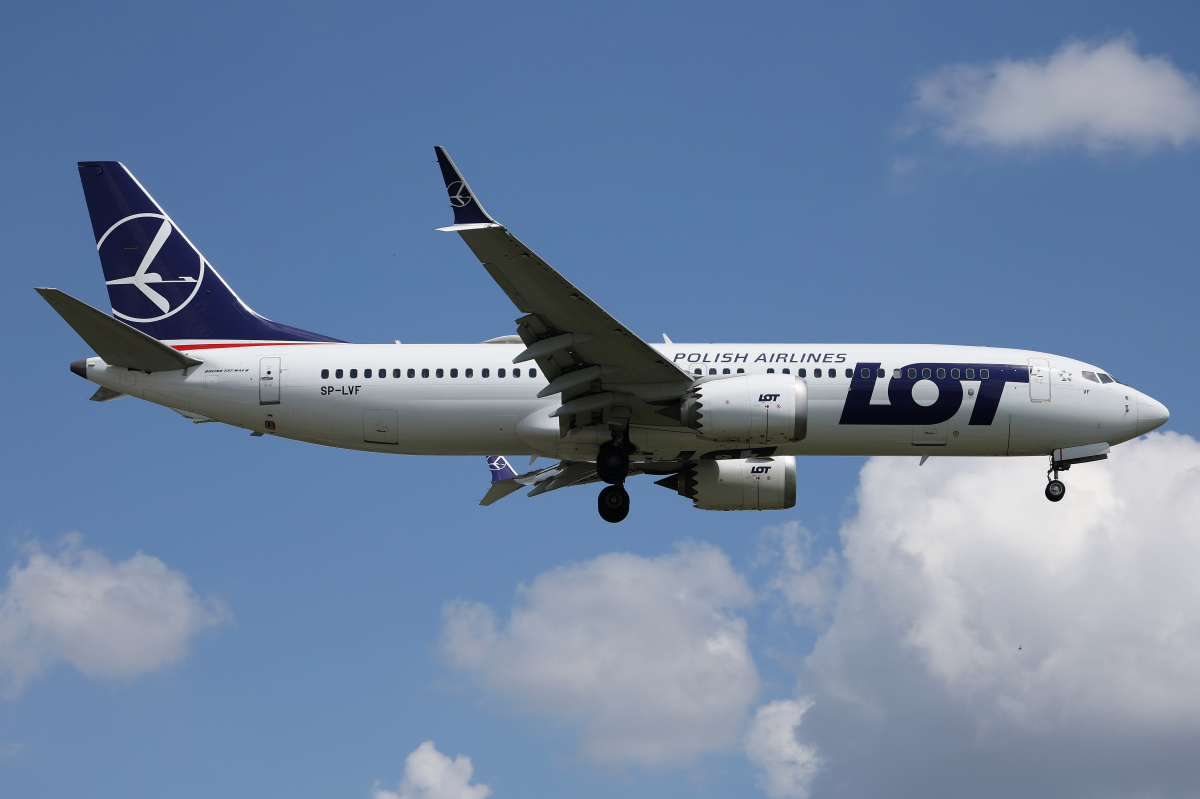 SP-LVF (Aircraft » EPWA Spotting » Boeing 737-8 MAX » LOT Polish Airlines)