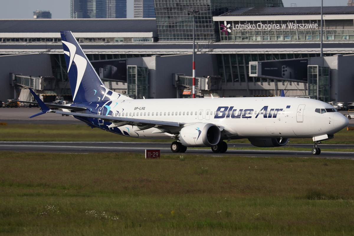 SP-LVG (Blue Air) (Aircraft » EPWA Spotting » Boeing 737-8 MAX » LOT Polish Airlines)