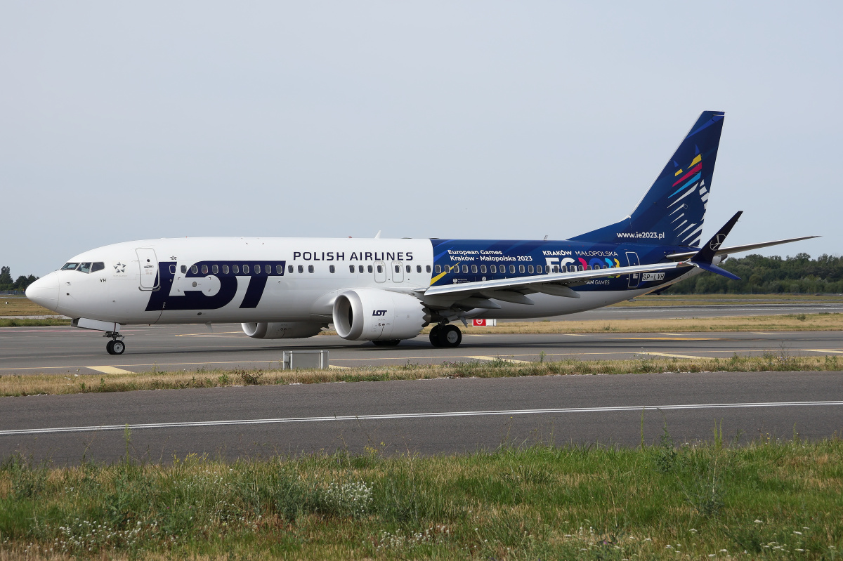 SP-LVH ("3rd European Games 2023" wrap) (Aircraft » EPWA Spotting » Boeing 737-8 MAX » LOT Polish Airlines)