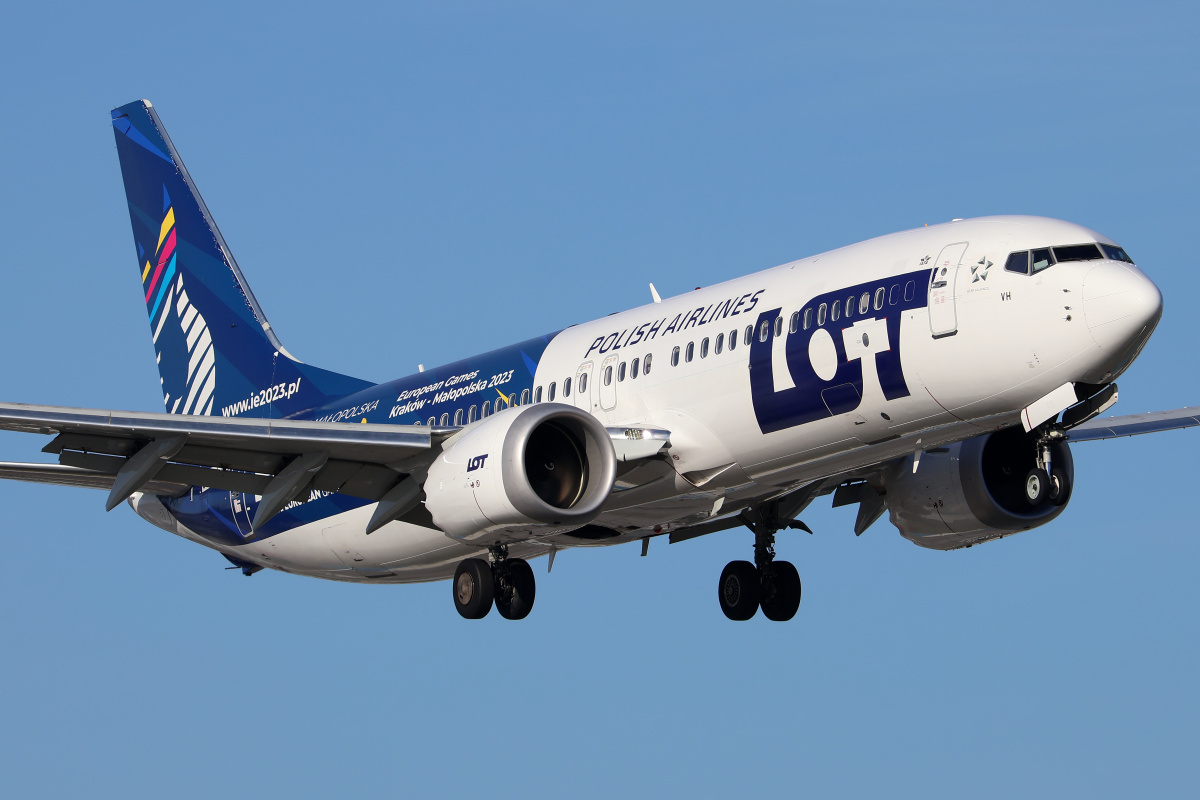 SP-LVH ("3rd European Games 2023" wrap) (Aircraft » EPWA Spotting » Boeing 737-8 MAX » LOT Polish Airlines)