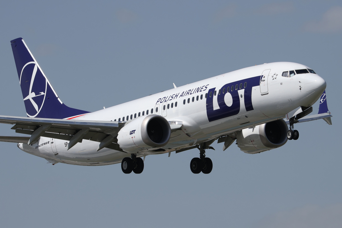 SP-LVI (Aircraft » EPWA Spotting » Boeing 737-8 MAX » LOT Polish Airlines)